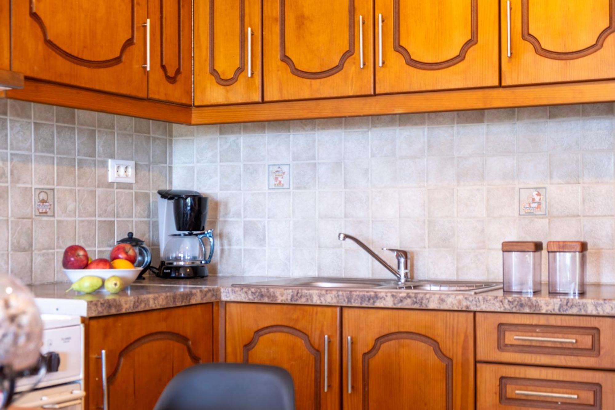 Theasea House Apartment Ayios Nikitas Luaran gambar