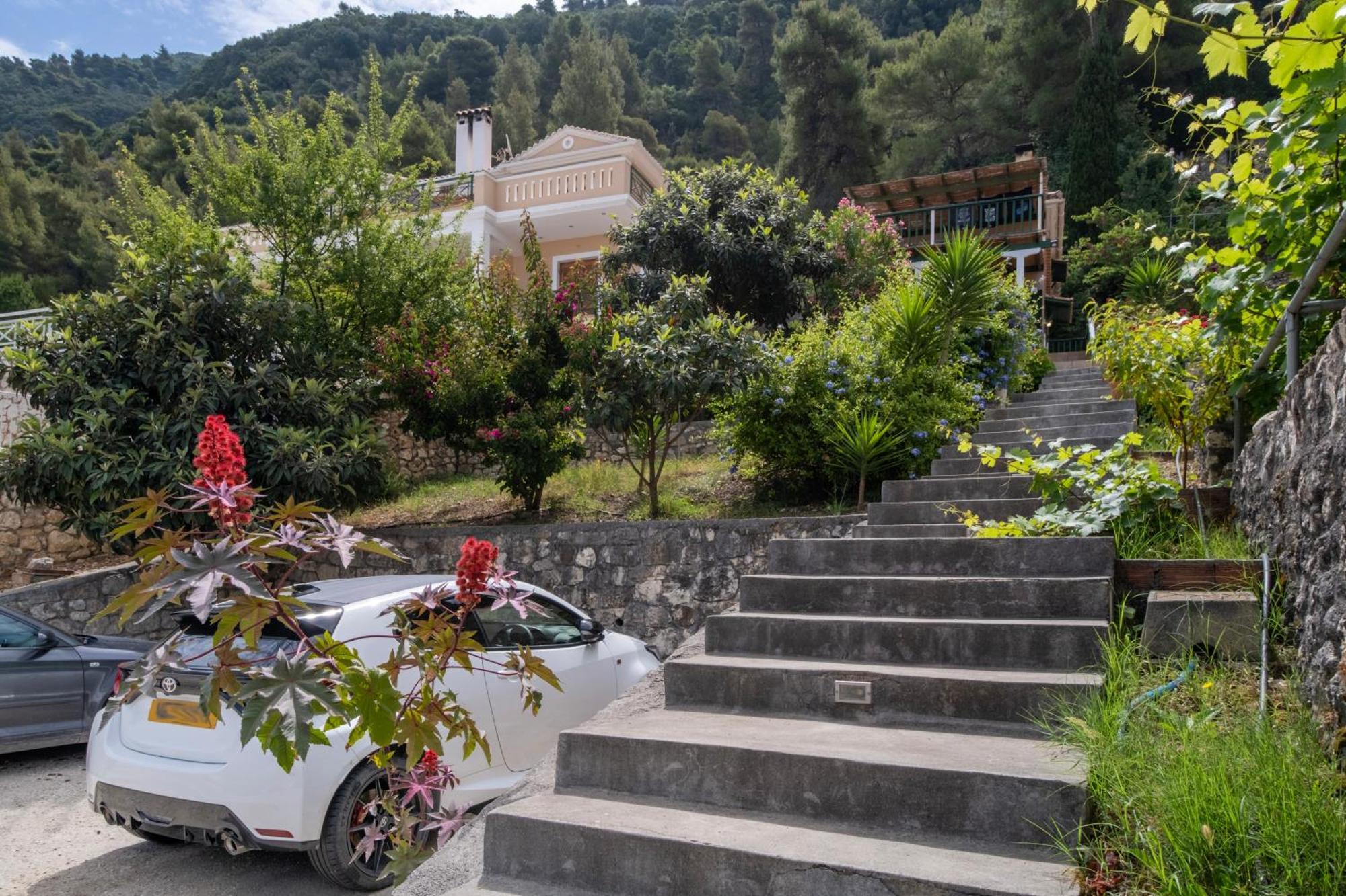 Theasea House Apartment Ayios Nikitas Luaran gambar